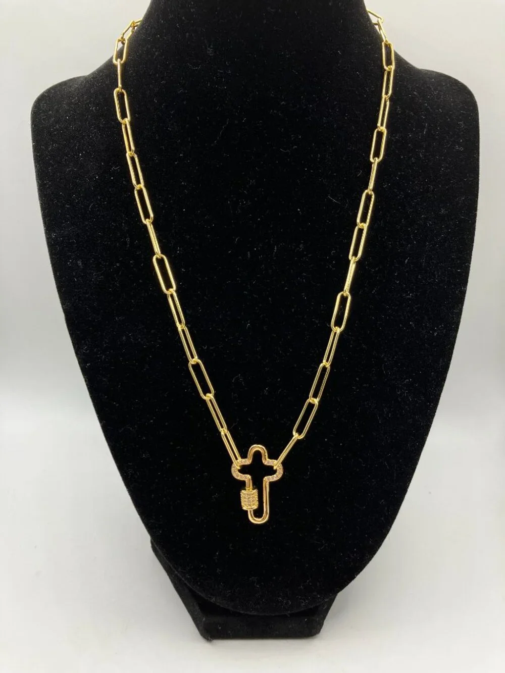 CROSS Cubic Zirconia Pendant on 18-inch Brass Paper Clip Chain Brand New